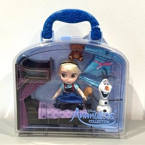Disney Frozen Animator's Collection Elsa Doll Set